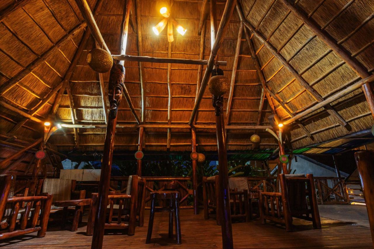 Hotel Ambrosia Heights Entebbe Zewnętrze zdjęcie